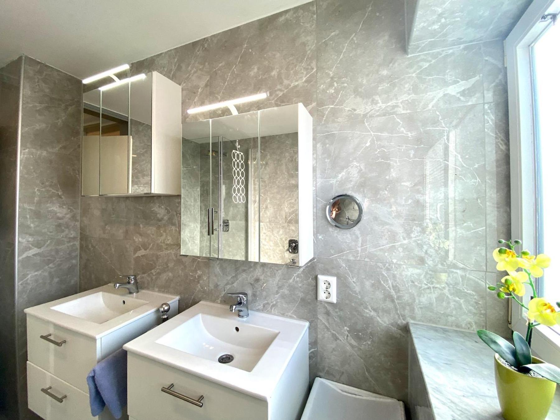 Ferienwohnung Riva - Wohlfuehloase In Ruhiger Lage 린다우 외부 사진